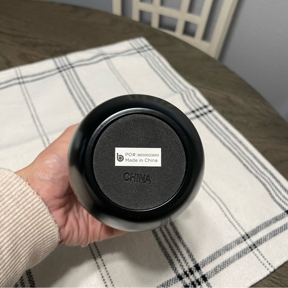 Poshmark Tumbler with lid Black with White Poshmark - Picture 5 of 7